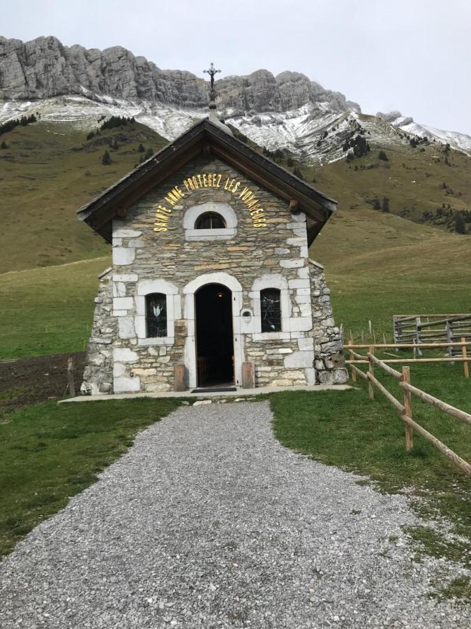 Вилла Le Blanc Nordique Le Bouchet-Mont Charvin Экстерьер фото